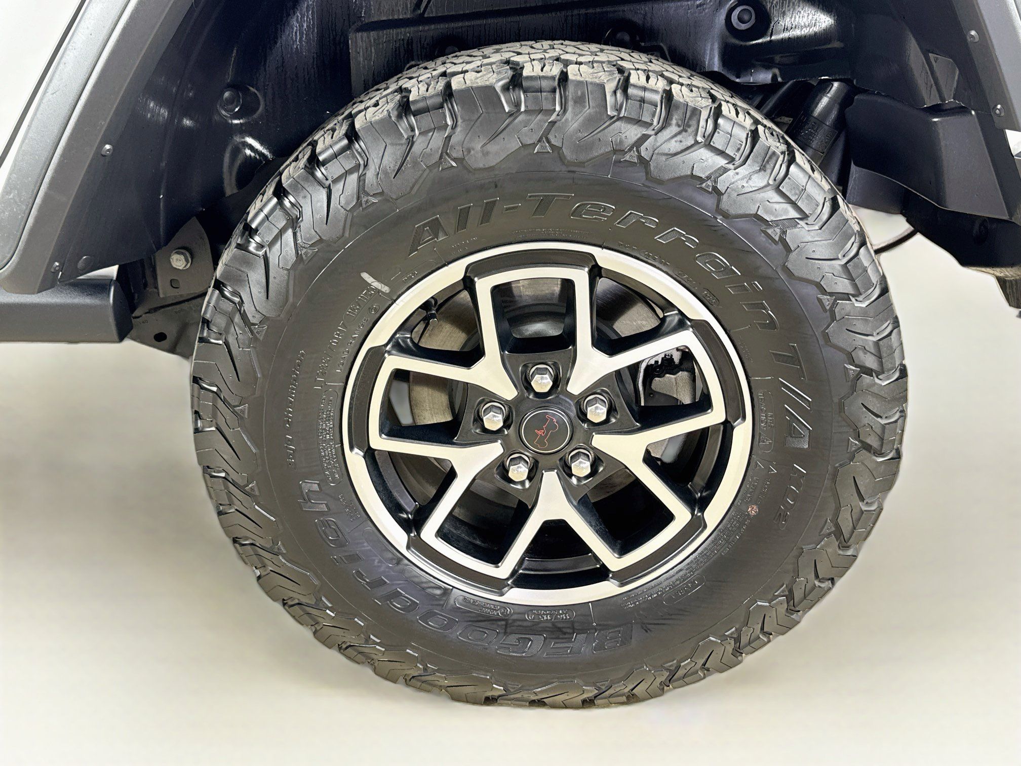 Certified 2025 Jeep Wrangler Unlimited Rubicon AWD/4WD image 26