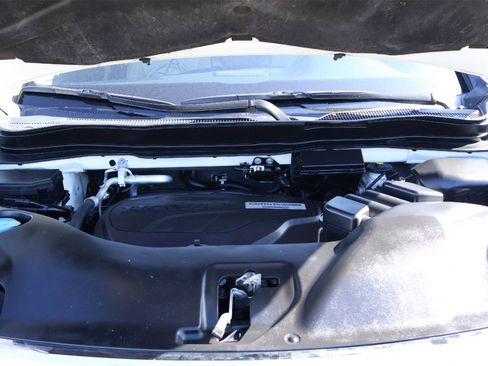 Used 2017 Honda Pilot Touring image 9