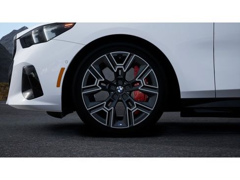 New 2027 BMW i5 eDrive40 RWD image 7