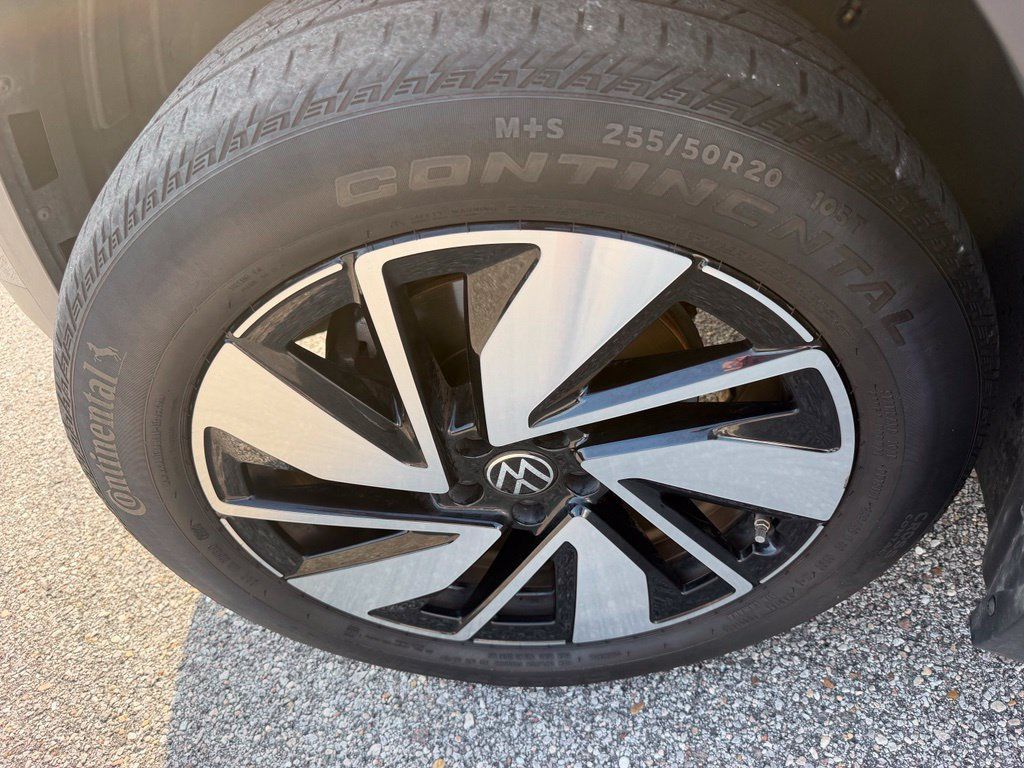 Used 2024 Volkswagen Atlas SE FWD image 27