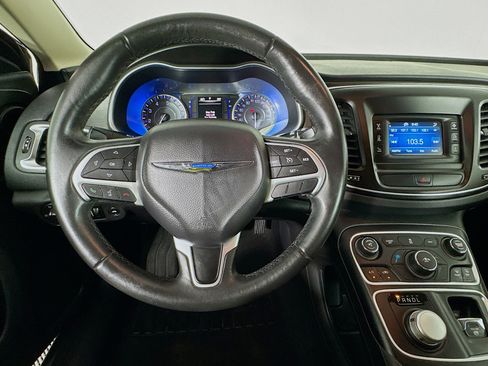 Used 2017 Chrysler 200 LX FWD image 11