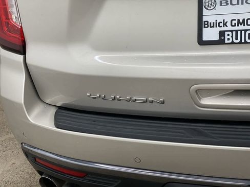 Used 2024 GMC Yukon Denali Ultimate image 10