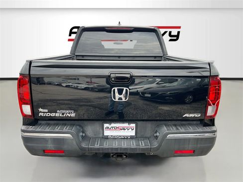Used 2019 Honda Ridgeline Sport image 6