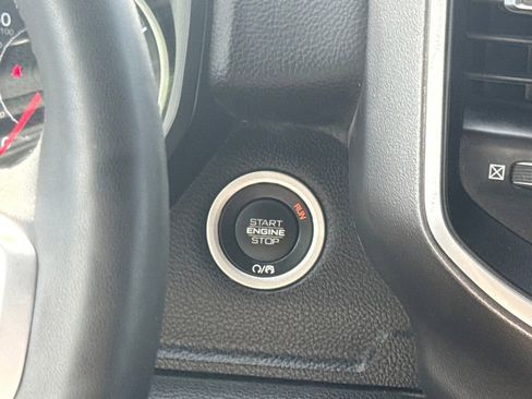 Used 2025 RAM 1500 Big Horn image 29
