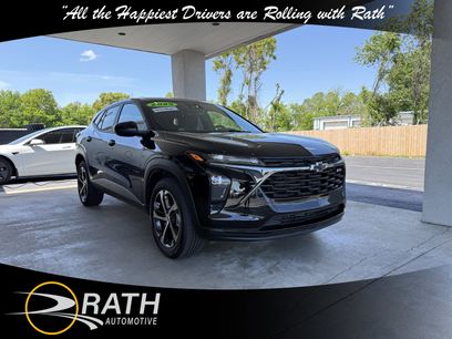 Used 2025 Chevrolet Trax RS w/ Driver Confidence Package