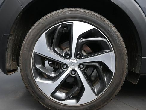 Used 2016 Hyundai Tucson Limited image 9