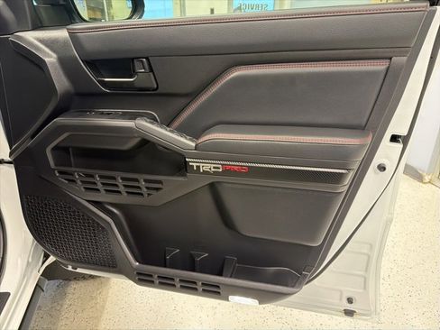 Used 2025 Toyota Tacoma TRD Pro image 48