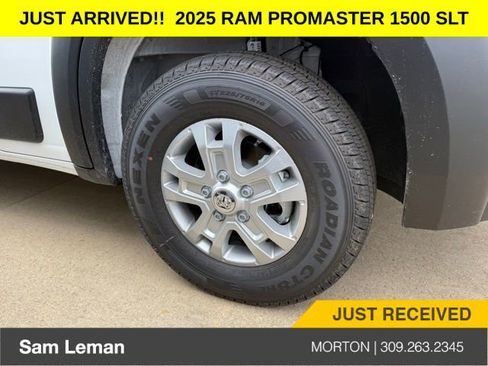 New 2025 RAM ProMaster 1500 w/ Quick Order Package 22G SLT image 4
