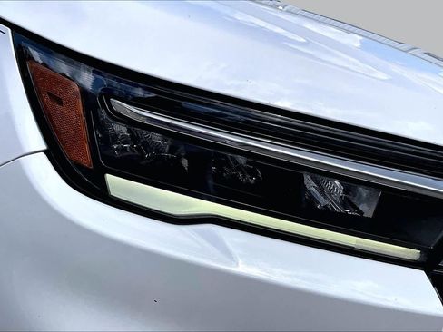 Used 2023 Honda Pilot Touring image 27