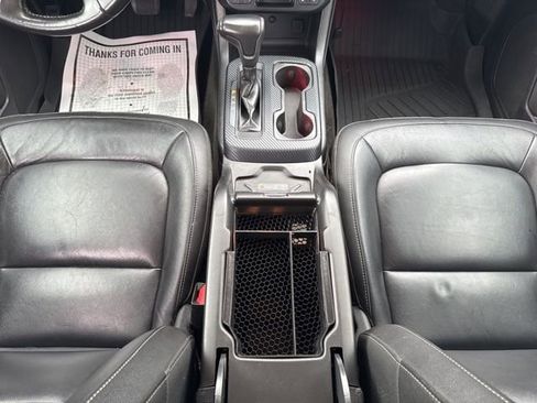 Used 2018 Chevrolet Colorado ZR2 w/ ZR2 Dusk Special Edition image 23