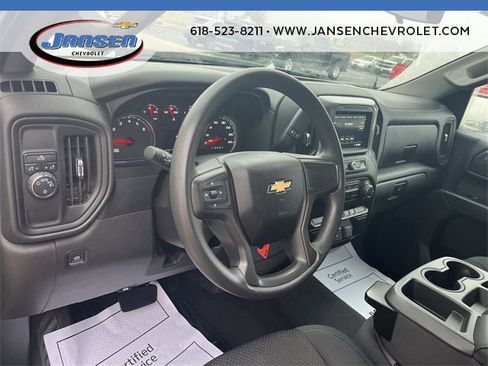Used 2019 Chevrolet Silverado 1500 Custom w/ Infotainment Package image 10
