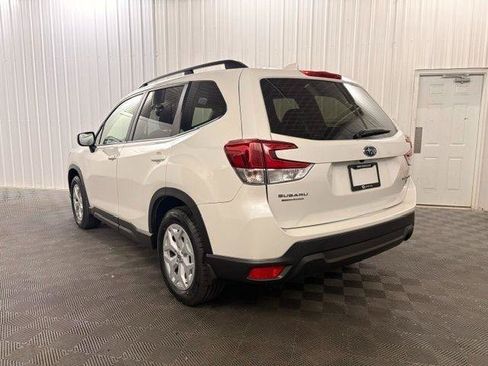 Used 2021 Subaru Forester AWD/4WD image 3