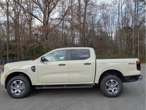New 2025 Ford Ranger XLT image 11