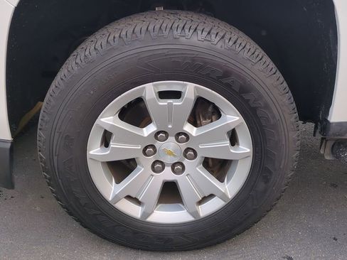 Used 2018 Chevrolet Colorado LT w/ LT Convenience Package image 32