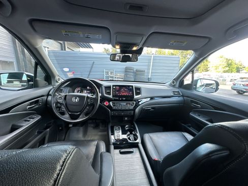 Used 2016 Honda Pilot Elite image 29