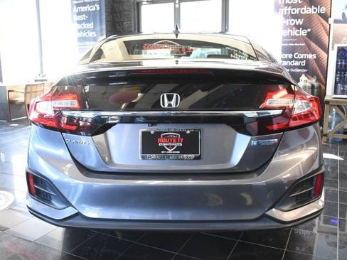 Used 2018 Honda Clarity Plug-In Hybrid image 9