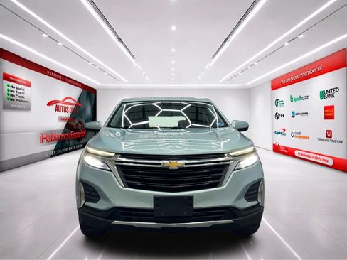 Used 2022 Chevrolet Equinox LT FWD image 2