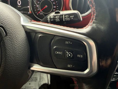 Used 2019 Jeep Wrangler Unlimited Rubicon w/ Cold Weather Group image 14