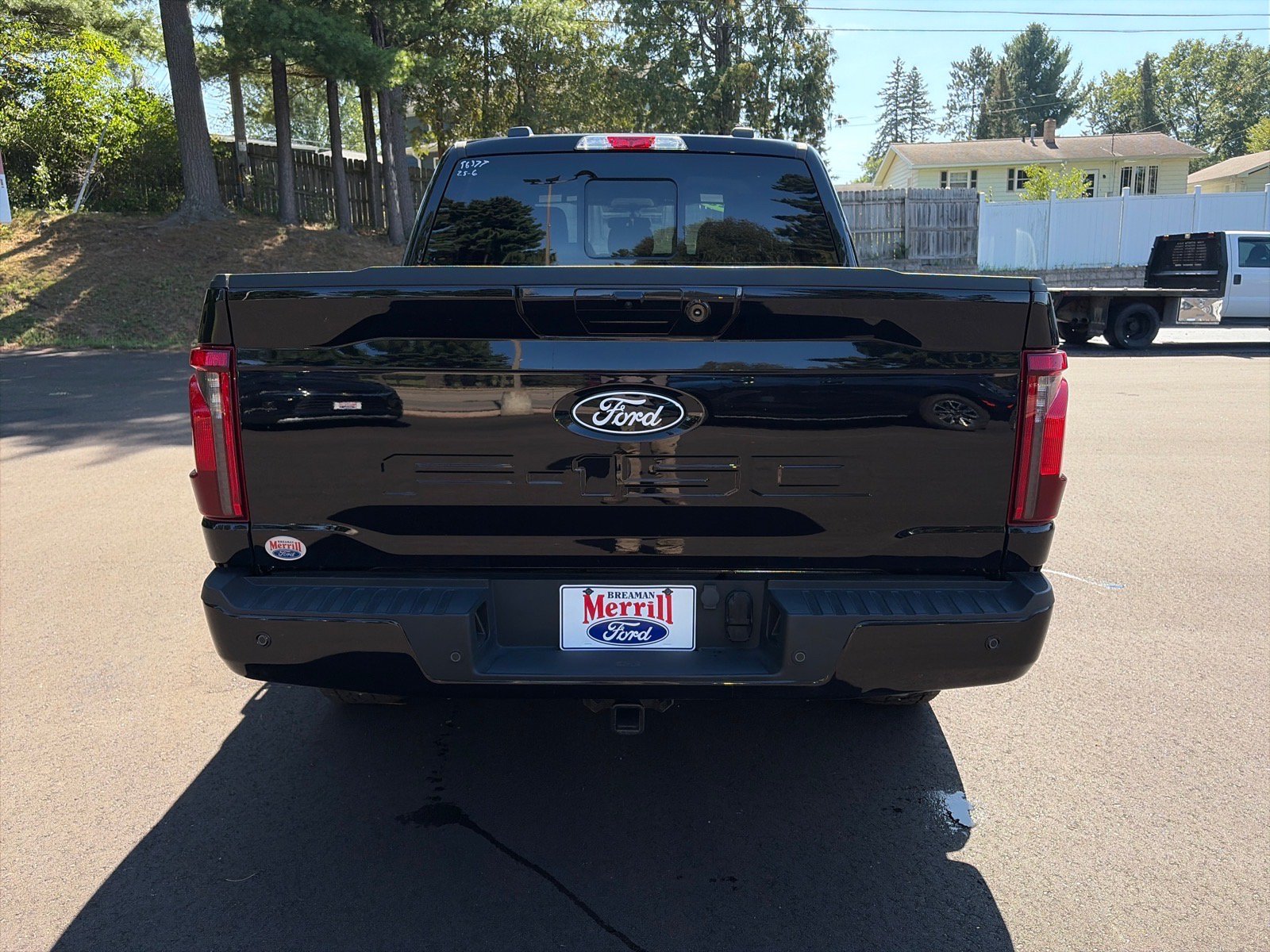 Used 2025 Ford F150 XLT w/ Equipment Group 302A MID AWD/4WD image 5