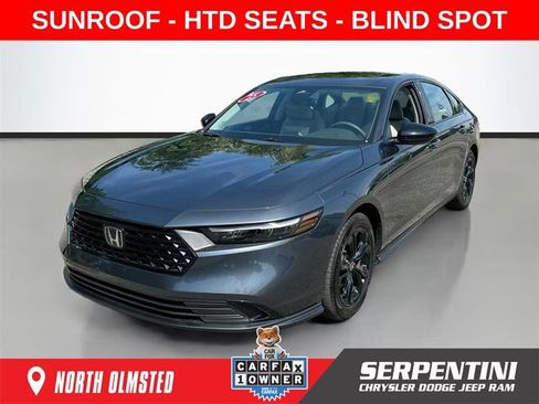 Used 2025 Honda Accord SE image 1