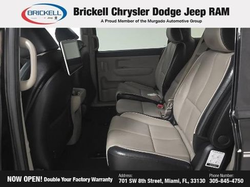 Used 2021 Kia Sedona EX FWD image 21