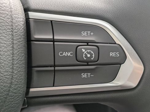 New 2026 Jeep Compass Latitude image 22