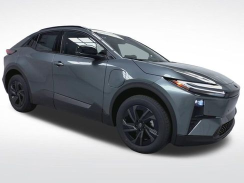 New 2026 Toyota C-HR AWD/4WD image 2