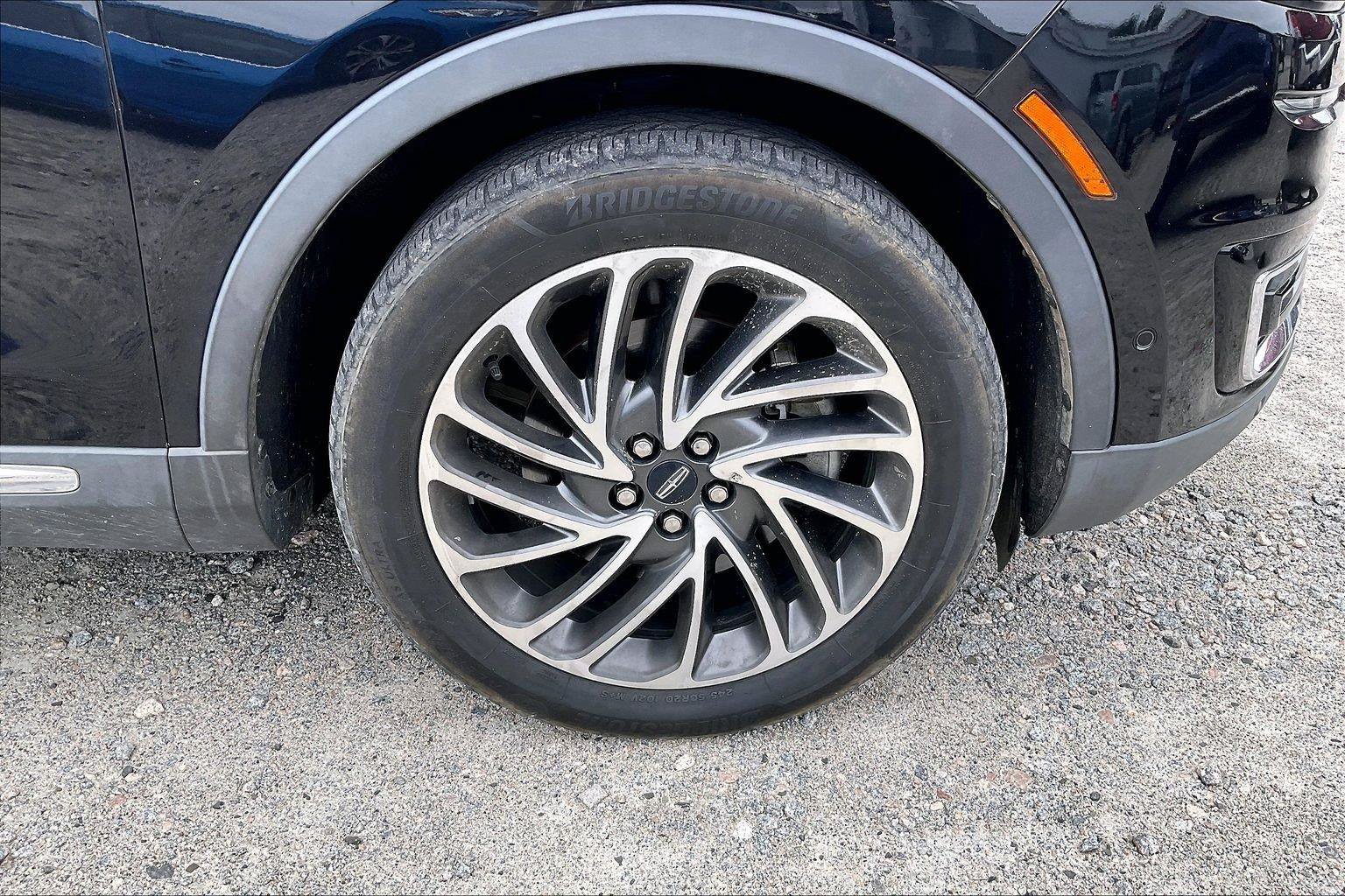 Used 2020 Lincoln Nautilus Reserve w/ Equipment Group 201A AWD/4WD image 7