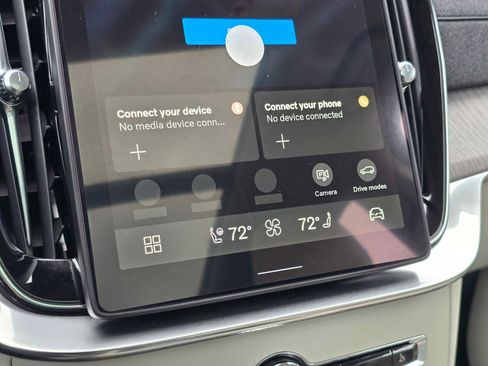 New 2026 Volvo XC90 B6 Ultra w/ Protection Package image 27