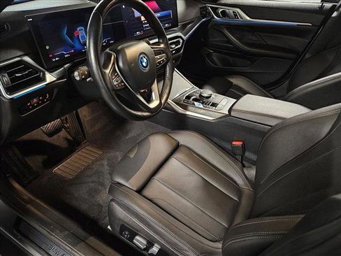 Used 2023 BMW i4 eDrive35 w/ Premium Package image 10