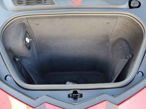 Used 2020 Chevrolet Corvette Stingray Preferred Cpe w/ 2LT Preferred Equipment Group RWD image 42