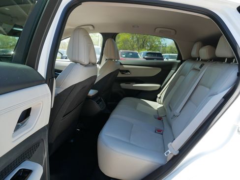 Certified 2024 Nissan Ariya AWD image 35