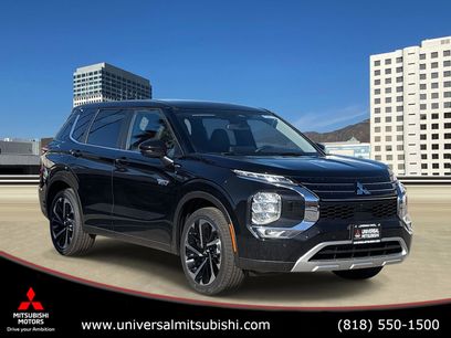 New 2025 Mitsubishi Outlander 4WD Plug-In Hybrid