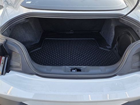 Used 2024 Ford Mustang GT Premium image 9