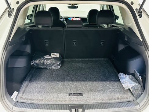 Certified 2025 Volkswagen Tiguan S image 26