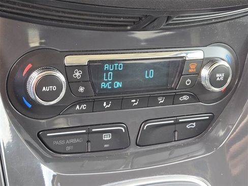 Used 2014 Ford Escape Titanium image 20