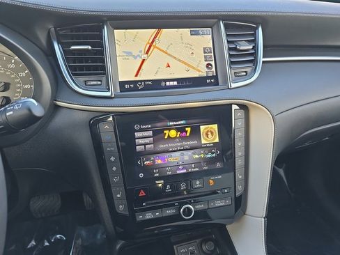 Certified 2025 INFINITI QX55 Essential image 20