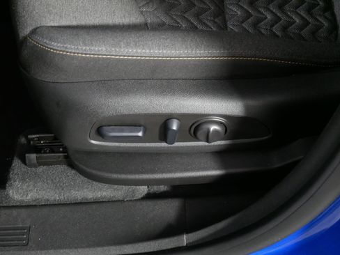 Used 2024 Chevrolet Equinox LT AWD/4WD image 20