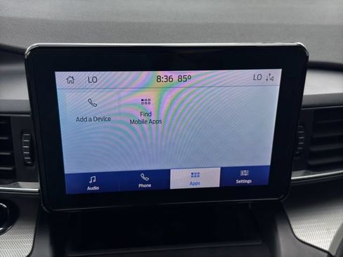 Used 2020 Ford Explorer XLT w/ Equipment Group 202A AWD/4WD image 21