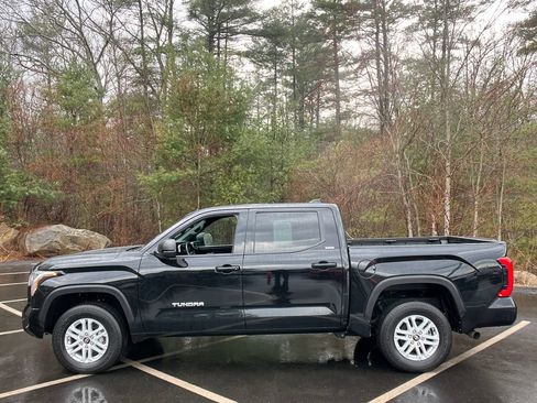 Used 2025 Toyota Tundra SR5 AWD/4WD image 2