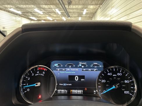 Used 2018 Ford F250 Lariat w/ Lariat Ultimate Package image 17