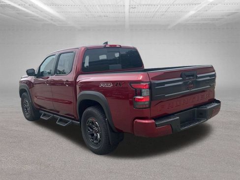 Used 2025 Nissan Frontier PRO-4X AWD/4WD image 3
