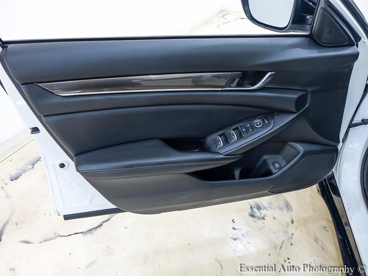Used 2021 Honda Accord Sport image 24