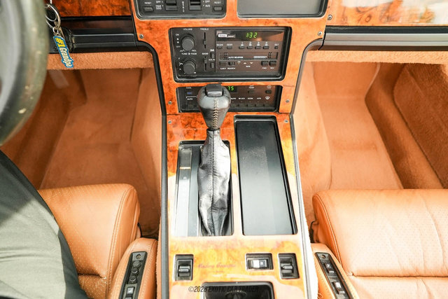 Used 1988 Chevrolet Corvette Convertible RWD image 41