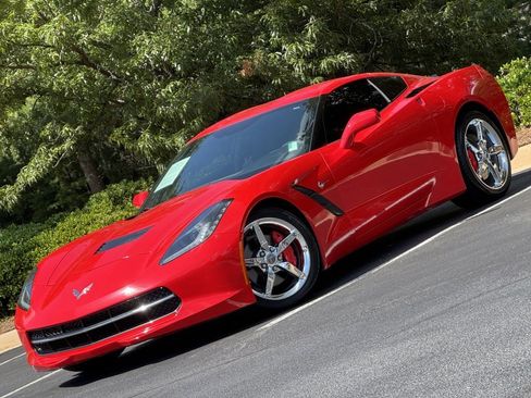 Used 2014 Chevrolet Corvette Stingray Coupe image 1