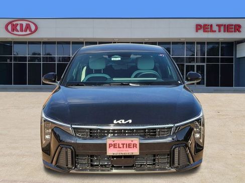 New 2025 Kia K4 GT-Line Turbo w/ GT-Line Premium Package FWD image 2