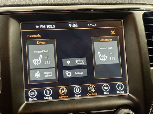 Used 2018 Jeep Grand Cherokee Altitude AWD/4WD image 17