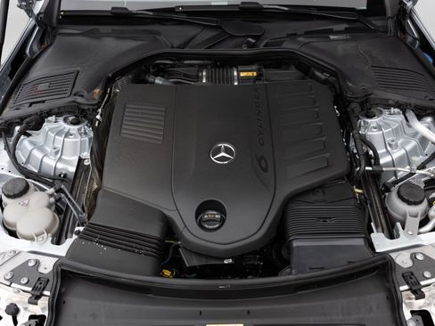 Used 2026 Mercedes-Benz CLE 450 4MATIC Cabriolet image 18