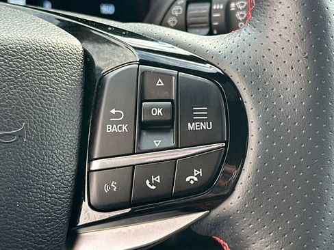 Certified 2025 Ford Explorer ST-Line w/ ST-Line Street Pack image 32