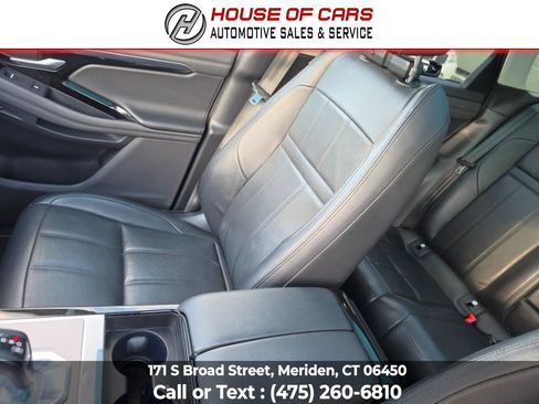Used 2020 Land Rover Range Rover Evoque S AWD/4WD image 36